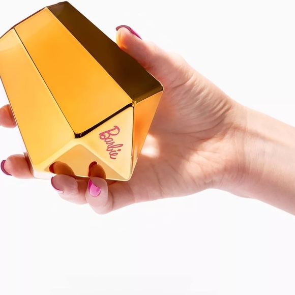 NWT Dragon Glassware+Barbie Set of 2 10oz gold & pink whiskey glasses - Picture 3 of 4